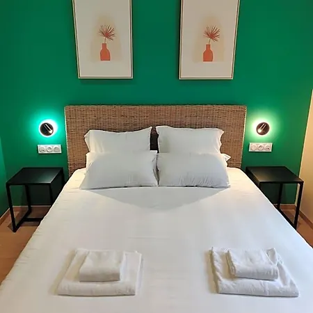 De Hotel 2*